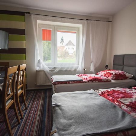 Na Szlaku Lägenhet Krzeszow  Exteriör bild