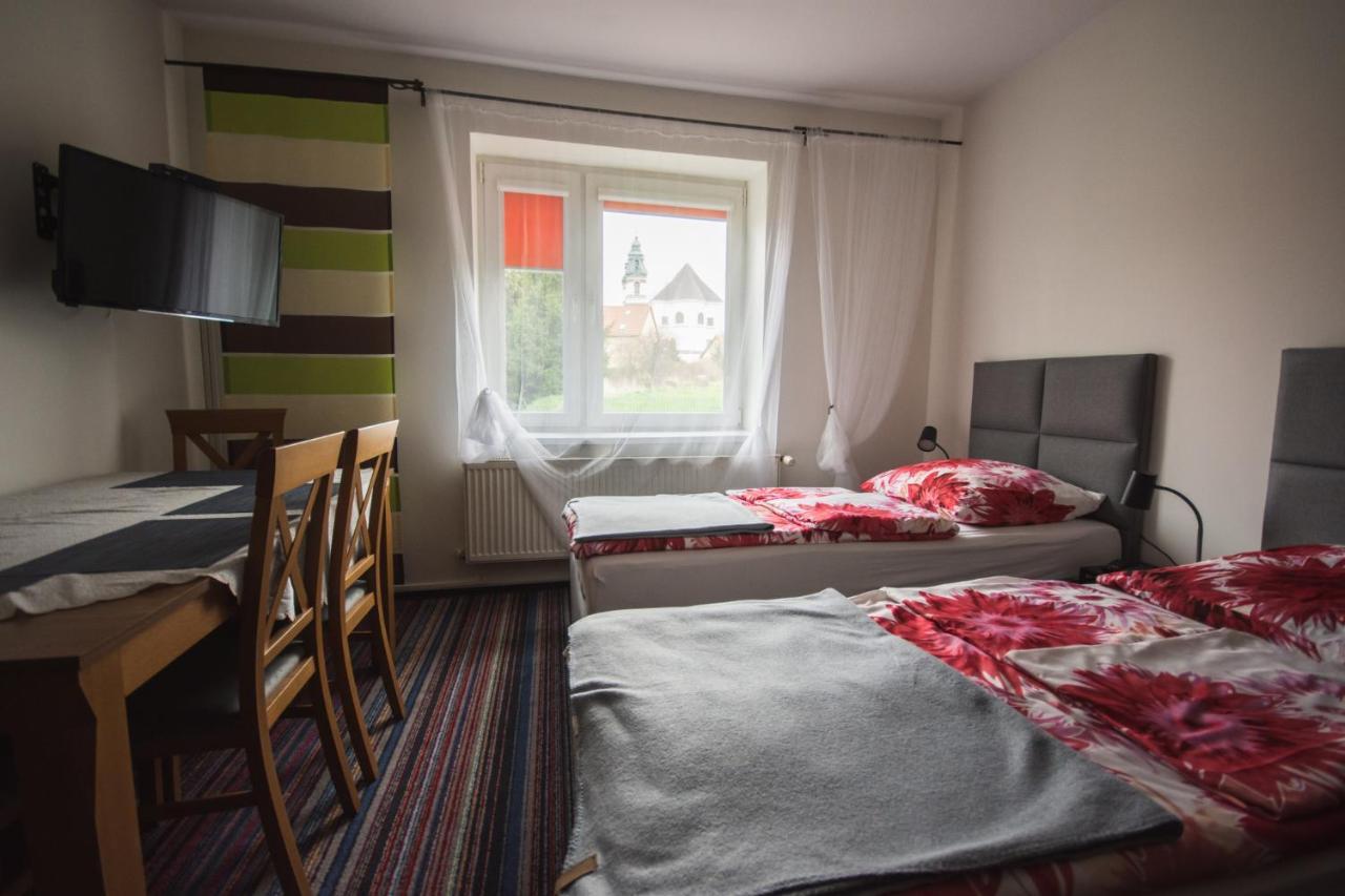 Na Szlaku Lägenhet Krzeszow  Exteriör bild